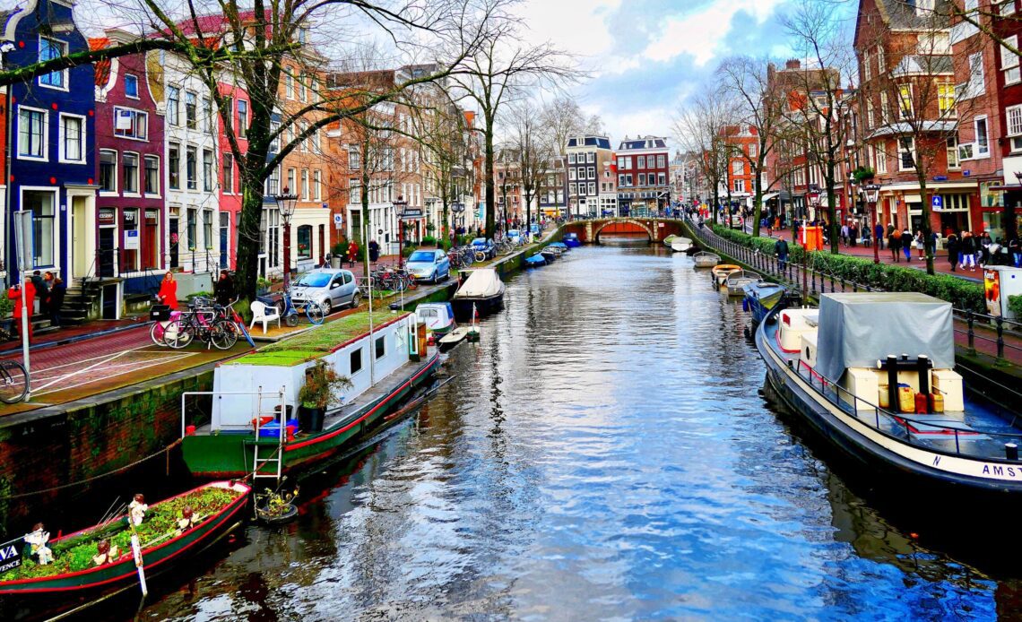 Top 5 Luxury Hotels in Amsterdam