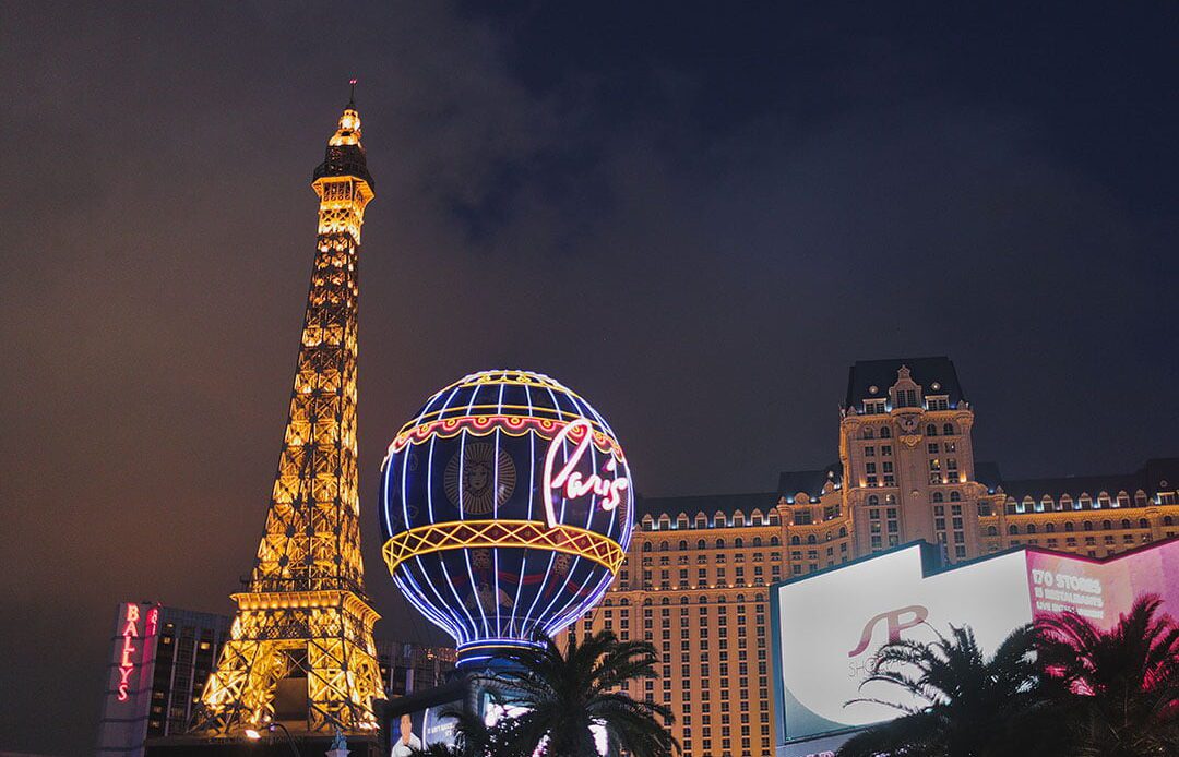 Top Romantic Things to Do in Las Vegas at Night