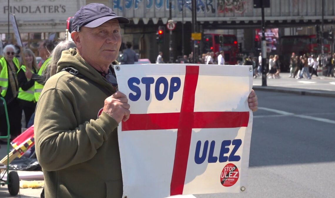 Anti-ULEZ protesters block London Bridge over £12-per-day charge | News