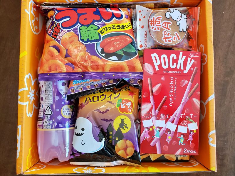 TokyoTreat Review of Japanese snack Subscription Box