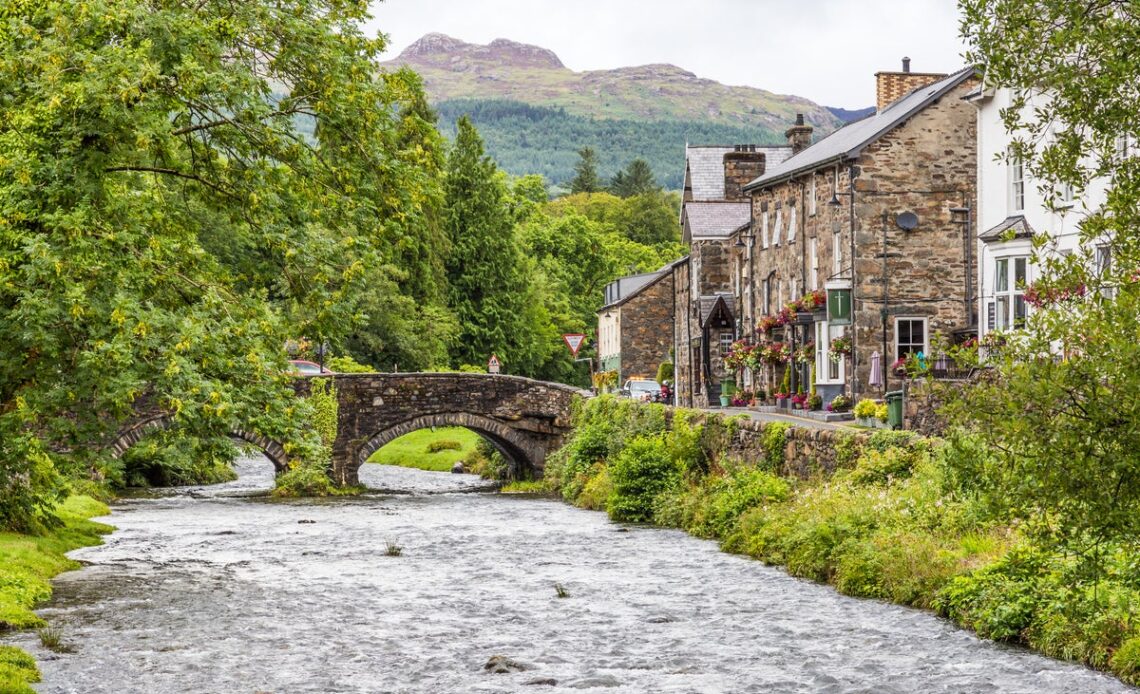 12 prettiest UK towns and villages to visit this summer