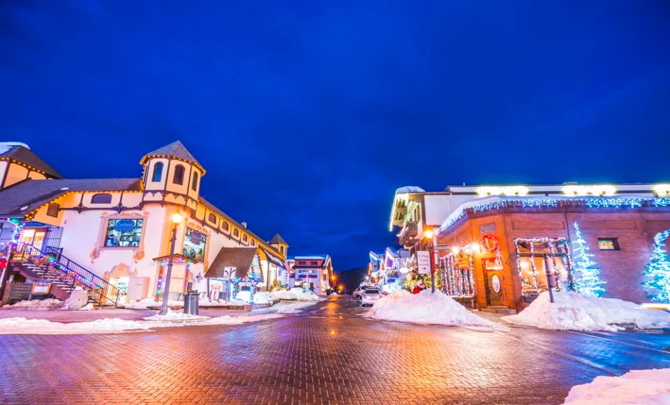 beautiful leavenworth with lighting decoration in winter.