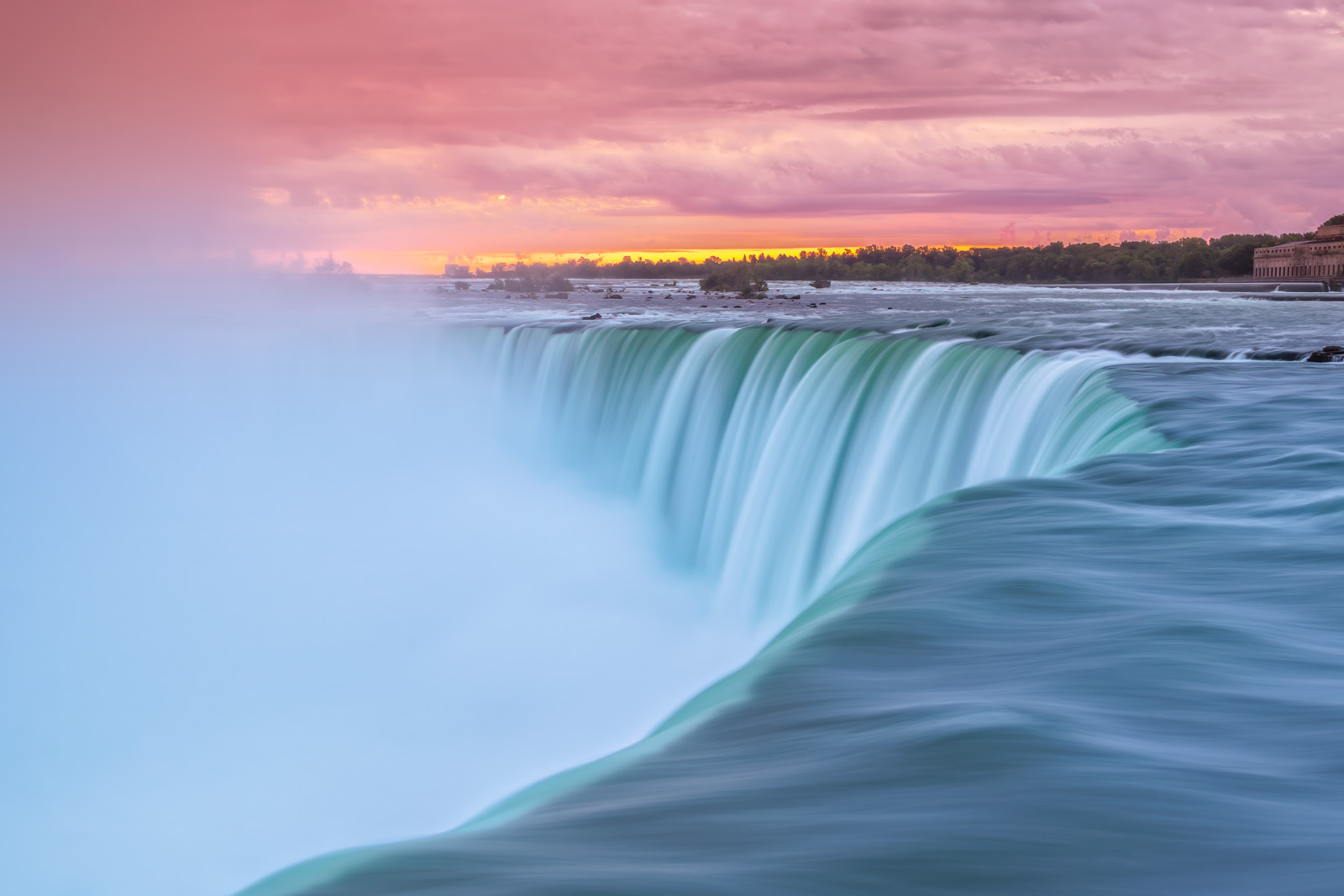 Best views of Niagara Falls Table Rock Welcome Centre