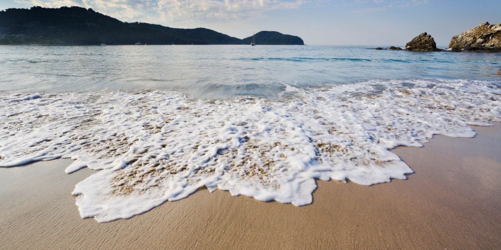 Sea and sand at Playa la Ropa, Zihuatanejo