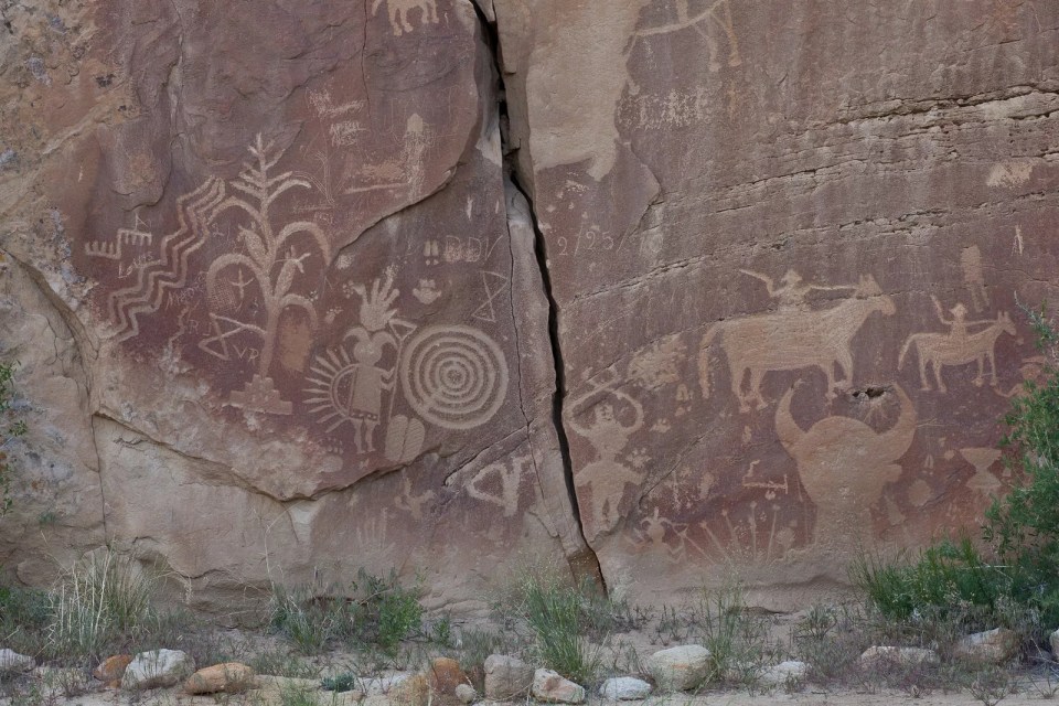 Crow Canyon Petroglyphs