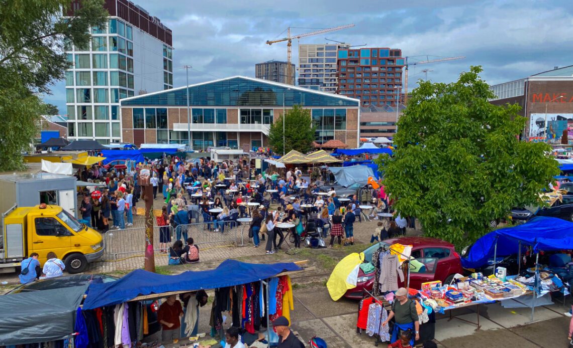 Ij-Hallen Flea Market, Amsterdam