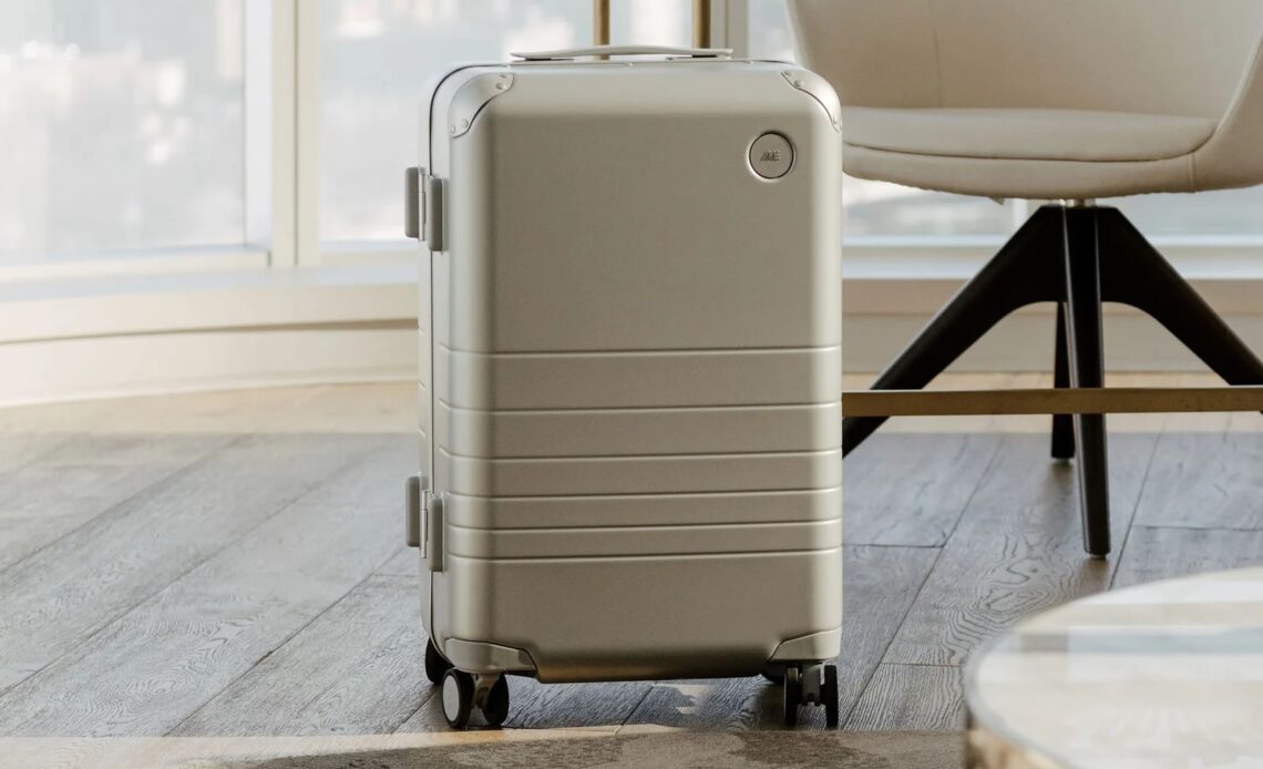 How To Clean a Suitcase