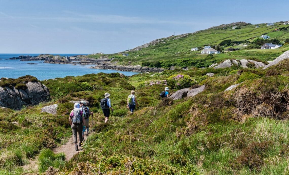 Kerry Way hike small group