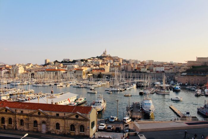 Vieux Port, Marseille, France by Elisa Schmidt via Unsplash