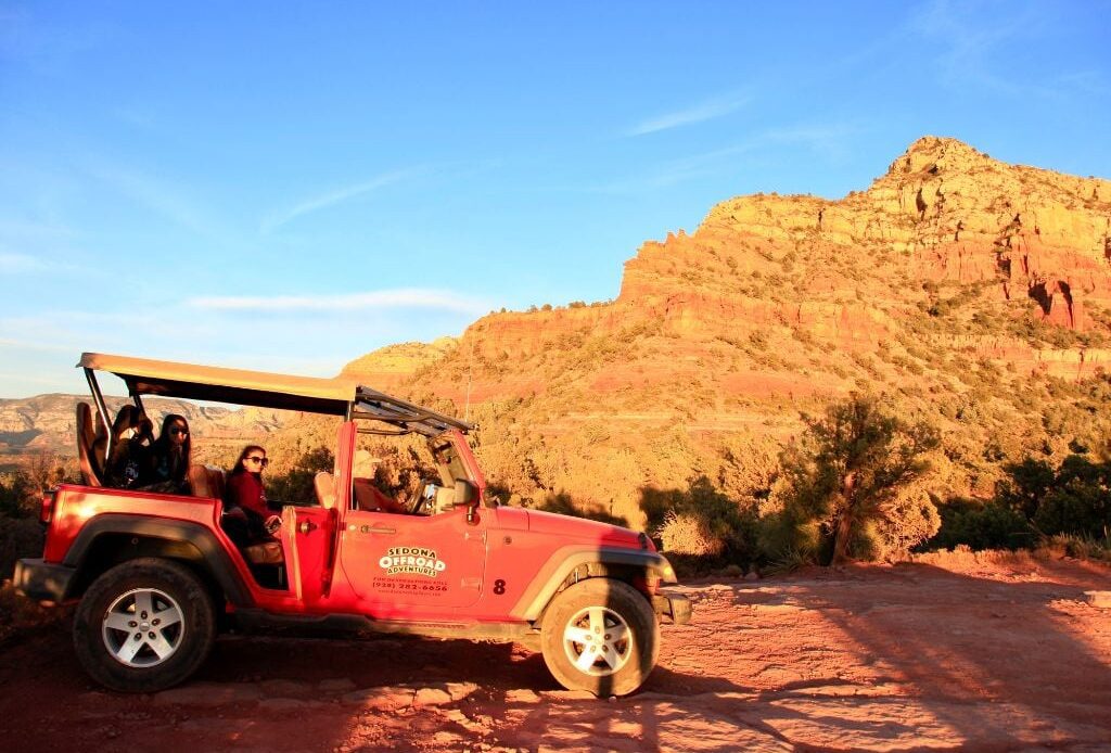 jeep tour in sedona desert