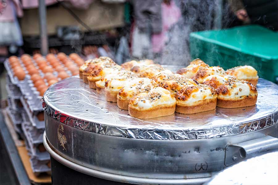 Korean Egg Bread (A Korean Street Food) on Hongdae Shopping Street