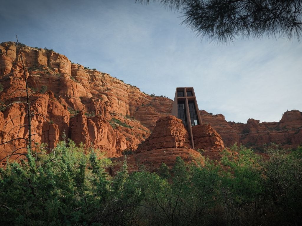 chapel of the holy cross in sedona