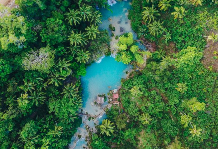 Cambugahay Falls by James Connolly via Unsplash