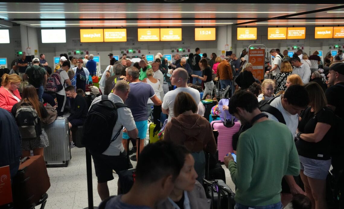 EasyJet to send ‘rescue flights’ for passengers stranded by air traffic control chaos