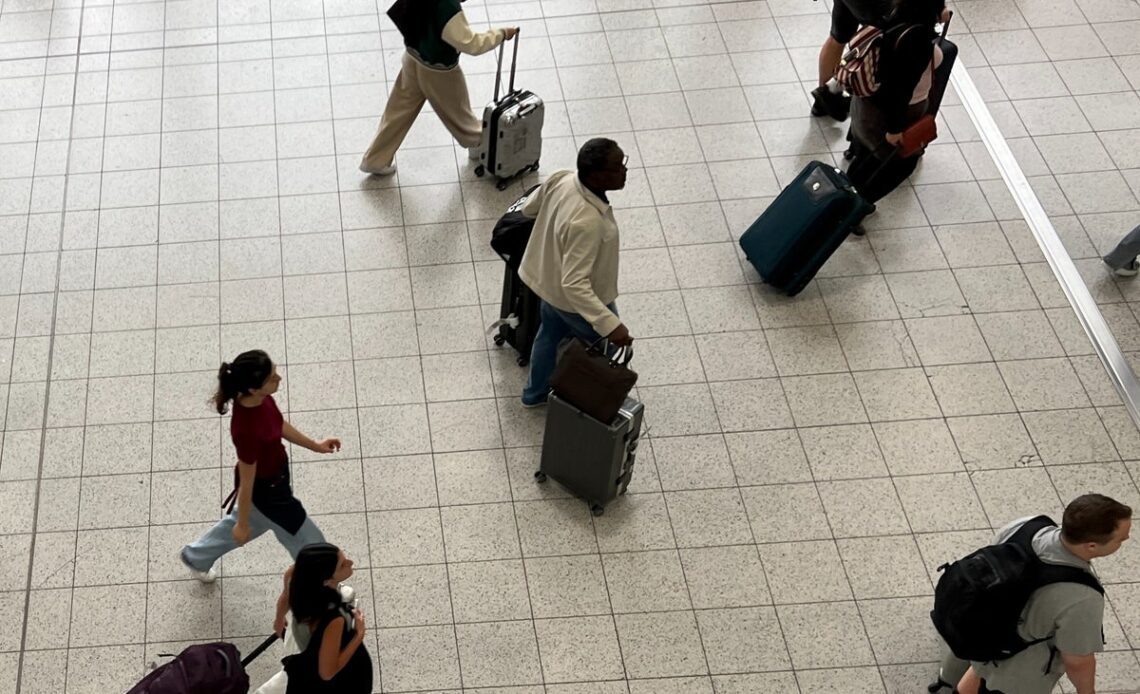 Gatwick airport: August ground-handling strikes suspended at the last minute