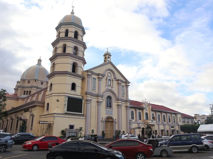 Metropolitan Cathedral of Saint Sebastian, Lipa City, Batangas by patrickroque01 via Wikimedia cc