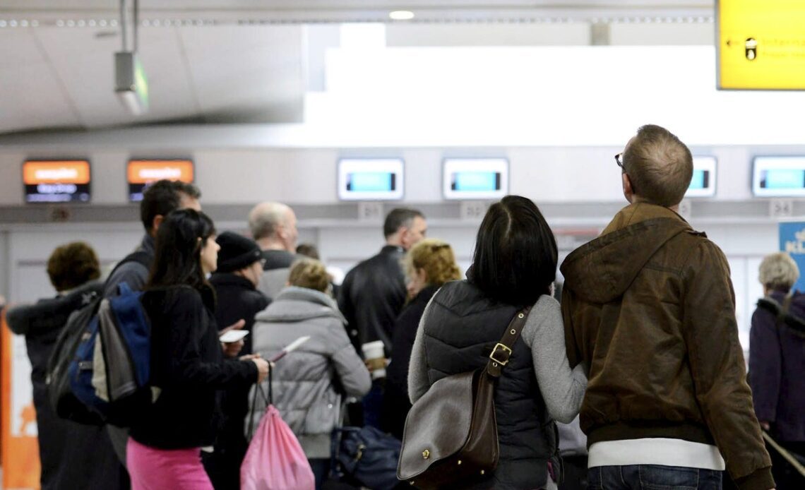 Study reveals scale of flight delays and impact on travellers