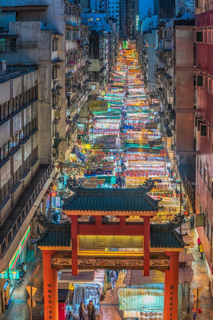 Temple Street Night Market by steven wei via Unsplash