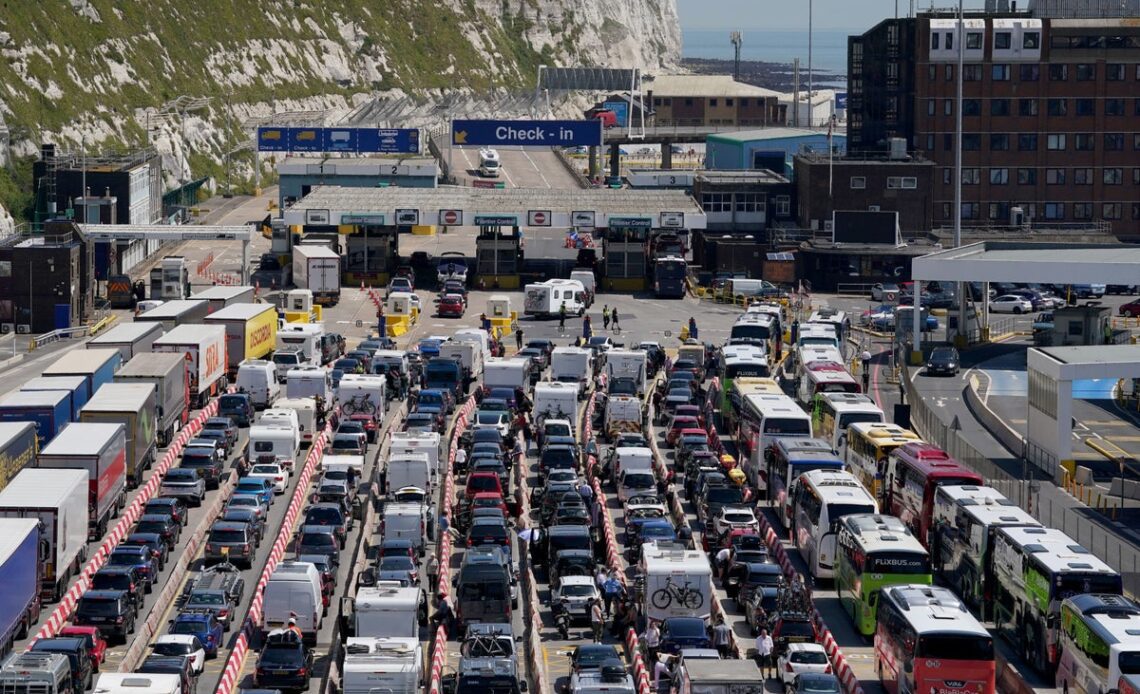 Travellers will see queuing time double at French border due to post-Brexit checks