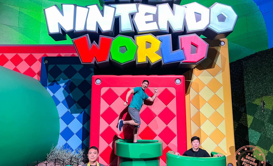 fun super nintendo world group photo in universal studios hollywood tips