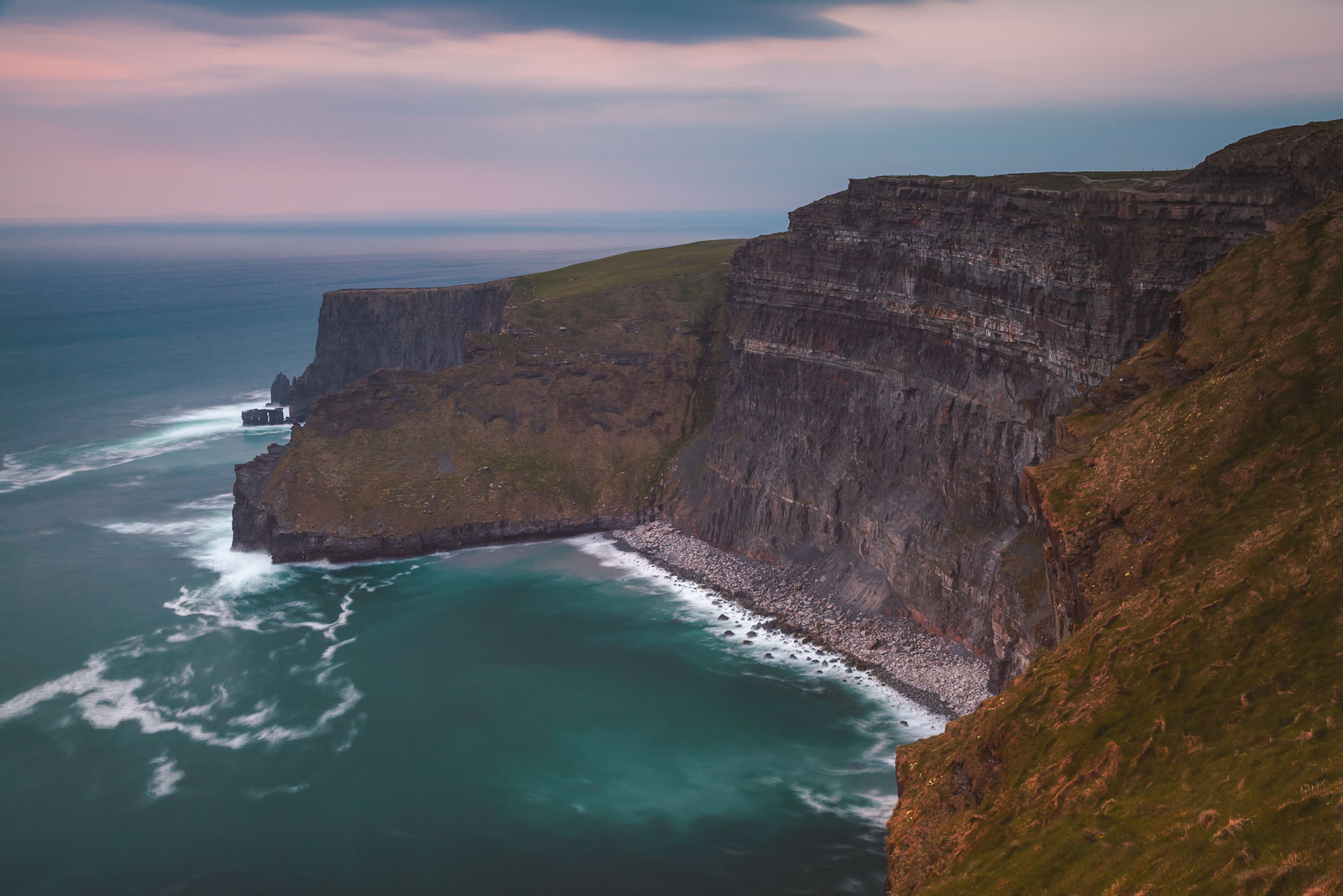What are the cliffs of Moher