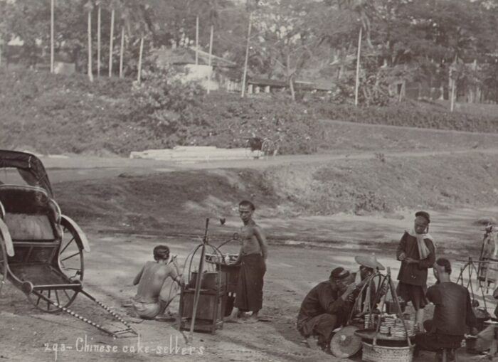 Chinese cookie sellers in Singapore circa 1900 by Lambert & Co G.R. via Wikimedia cc