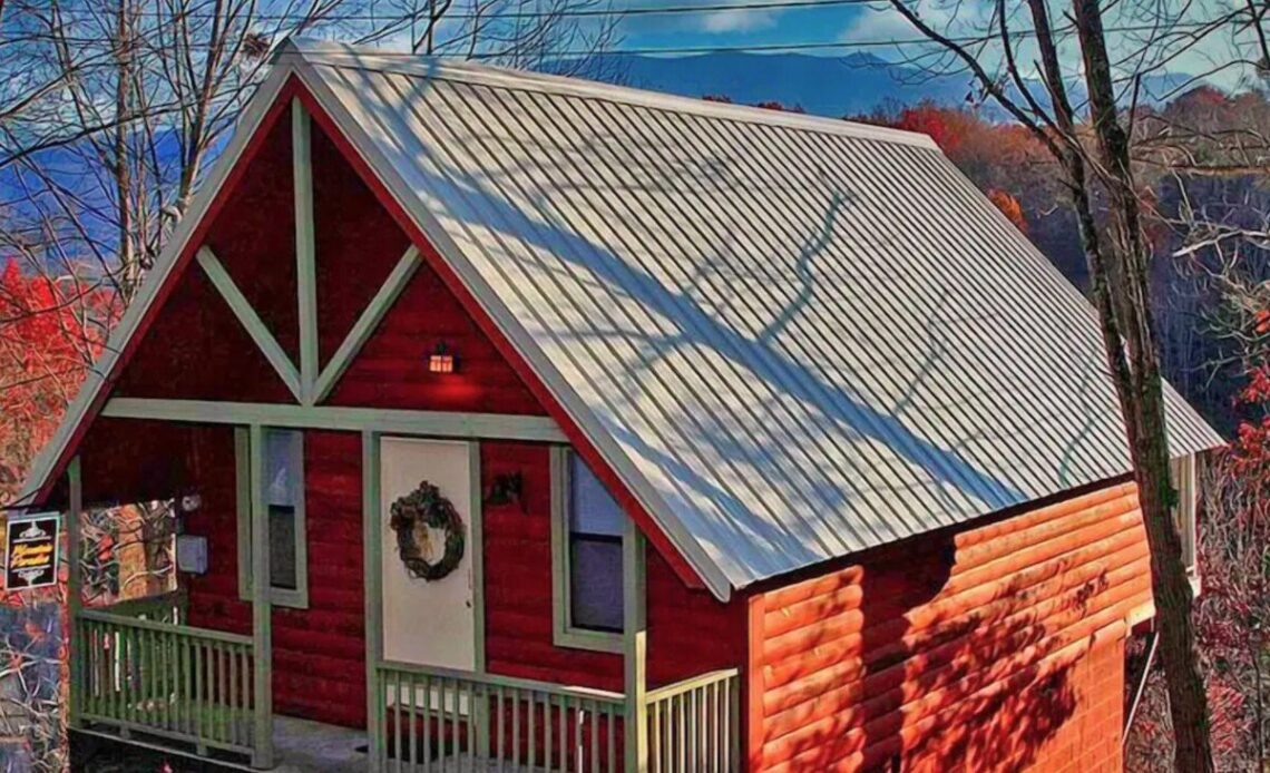 Mountain Love Nest, a romantic Gatlinburg cabin getaway