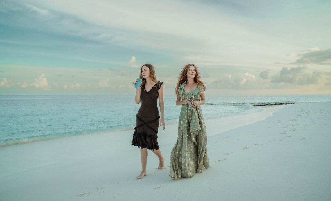 Anna Friel describes the magic of a mother-daughter trip to the Maldives