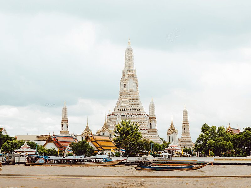 white thailand temple nezt to river