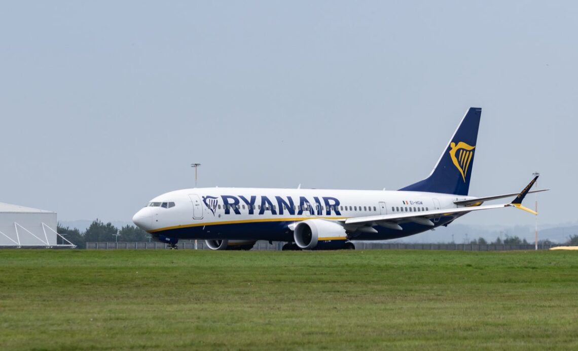 Ryanair passenger removed from flight by police after ‘mid-air fight’ forces plane to return to airport