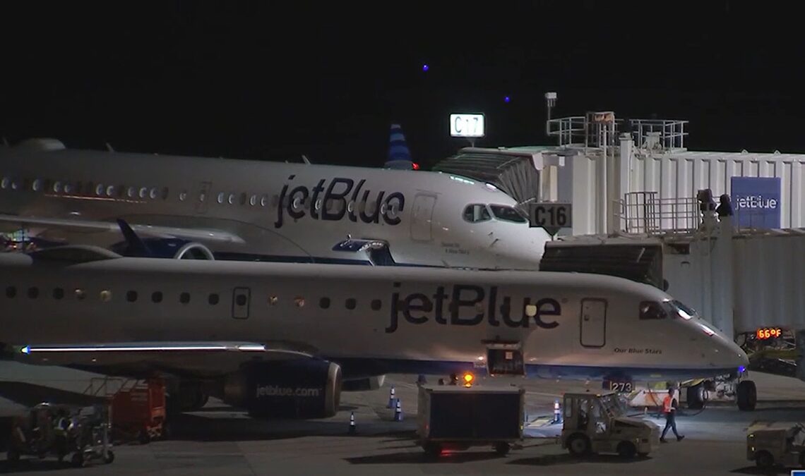 Two Jet Blue planes struck by green lasers during landing in Boston, says FAA
