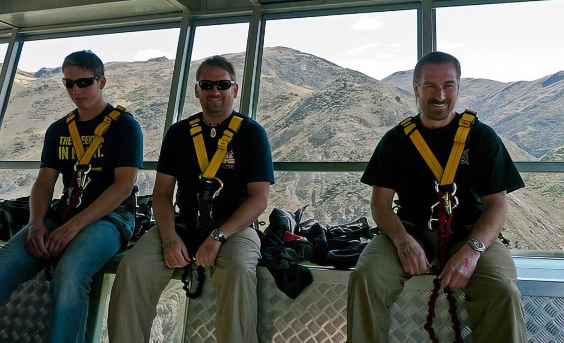 bungy jumping new zealand