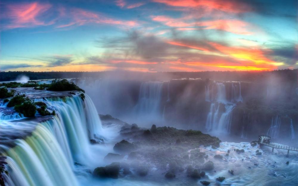 14 Amazing Waterfalls Around The World You Have To Travel To See! (7)