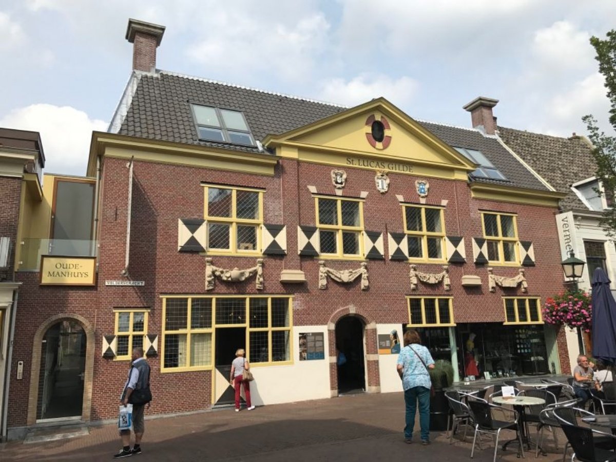 Vermeer Centrum Delft building exterior