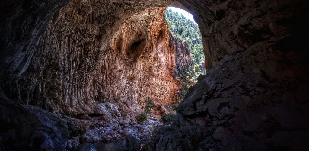 eyeline view looking through the tunnel under the Tonto Natural Bridge