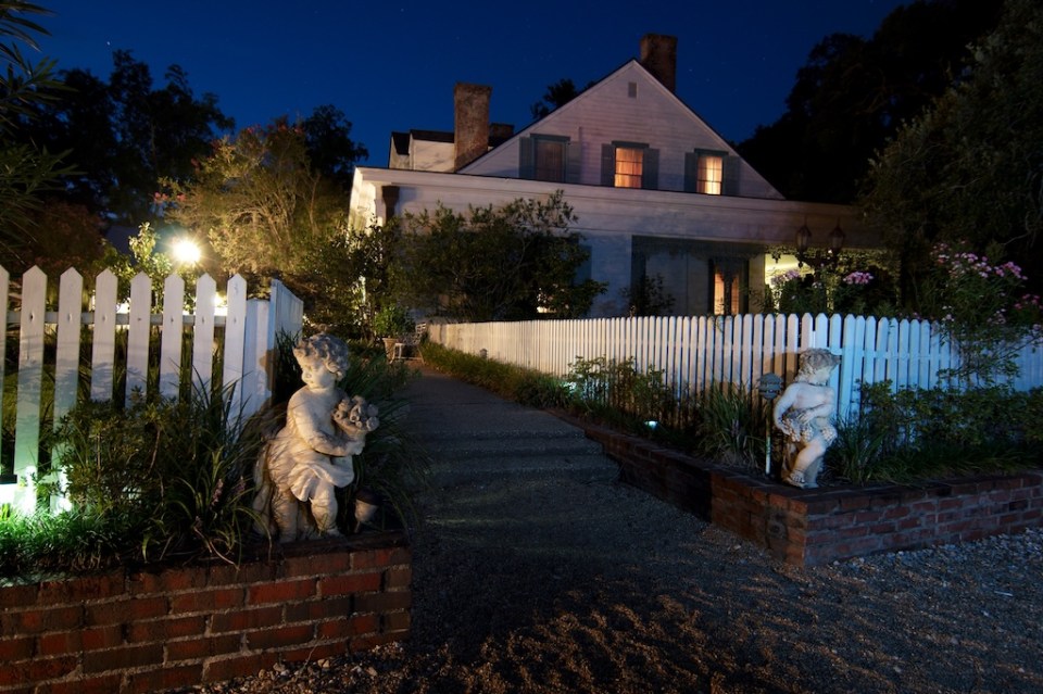 The Myrtles Plantation is a historic home and former antebellum plantation, built in 1796 by General David Bradford.