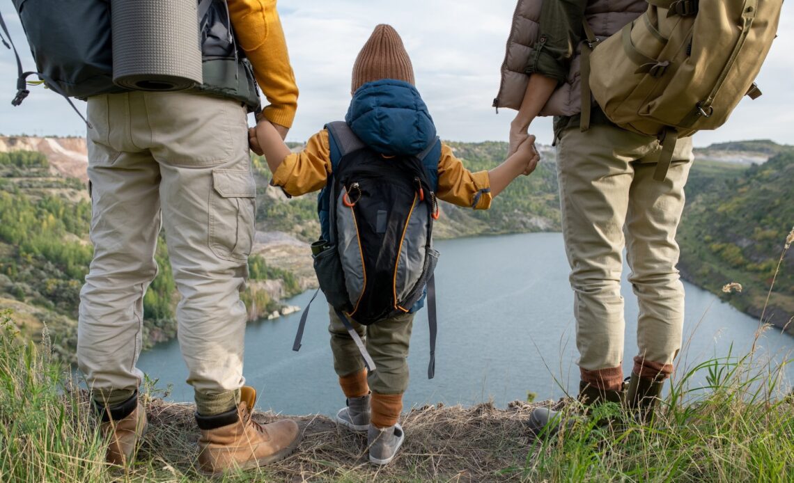 Backpackers on a family vacation (photo: Getty Images via Unsplash+ license)