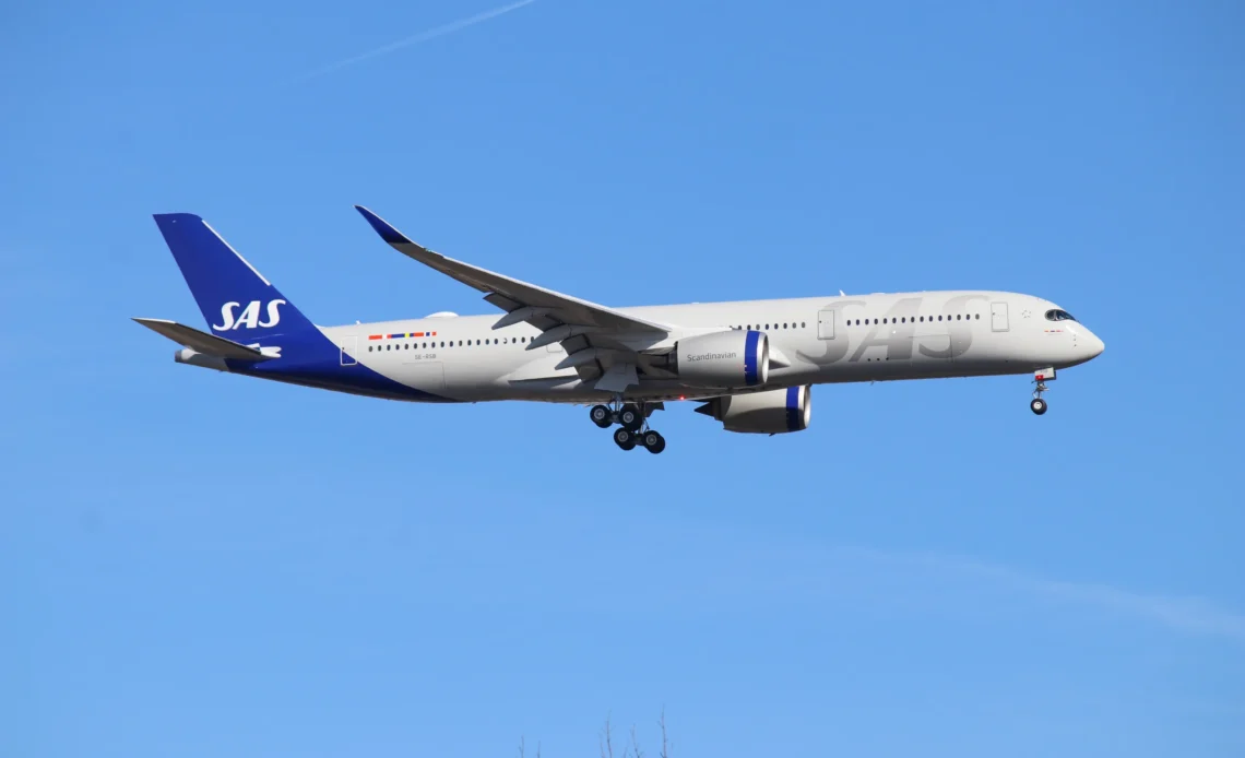 Scandinavian Airlines to Leave Star Alliance for SkyTeam