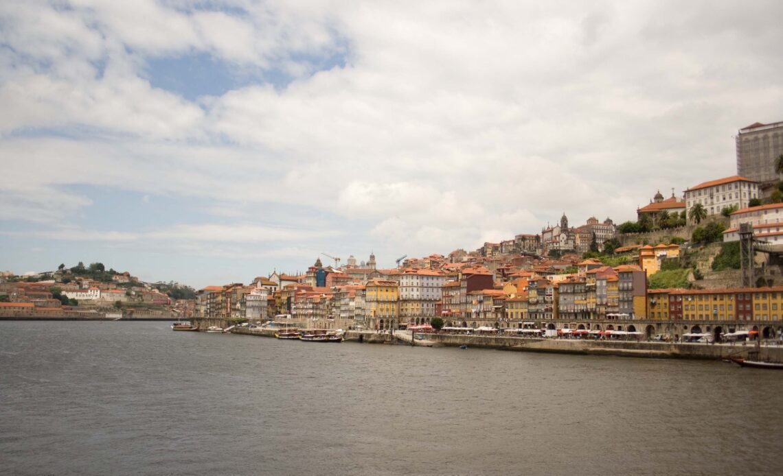 where to stay porto city on riverbank including neighborhood guide