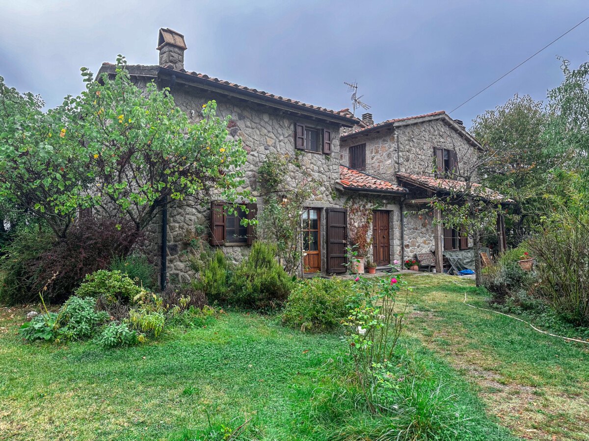 Villa in Abbadia San Salvatore, Italy from Homeexchange, a great way to get trip ideas