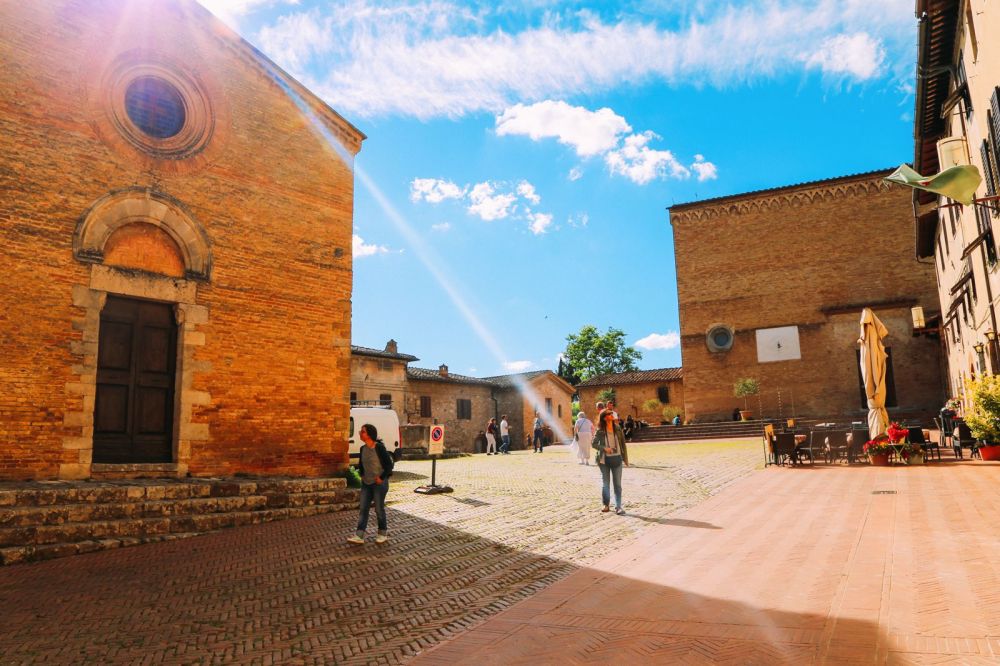 The Beautiful Italian Town Of San Gimignano (11)