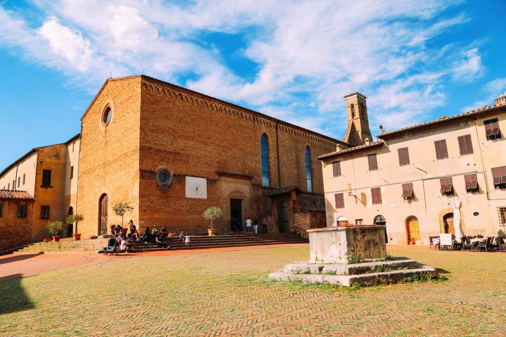 The Beautiful Italian Town Of San Gimignano (14)