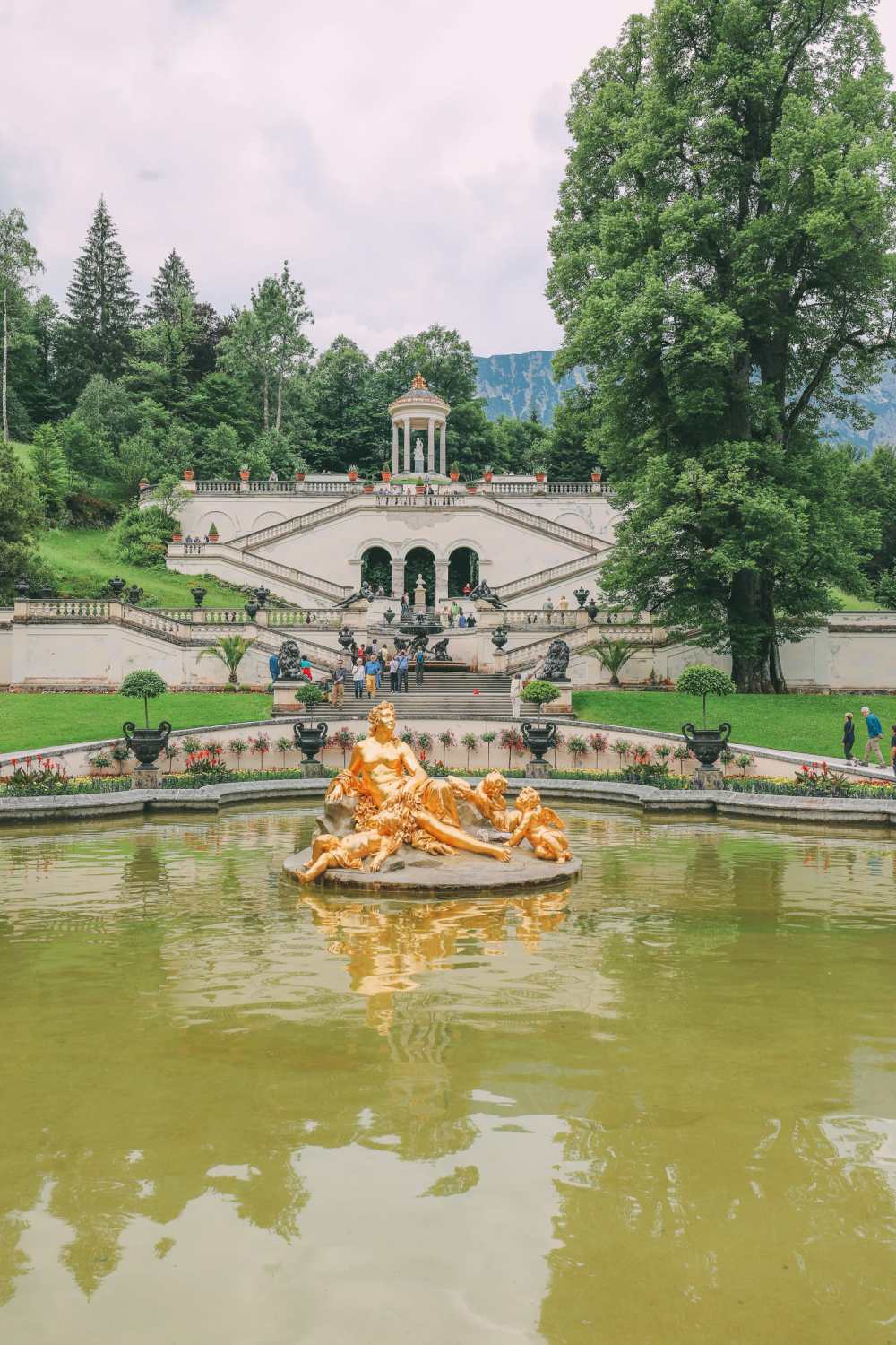 Linderhof Palace - The Small But Absolutely Gorgeous Palace In Germany You Have To Visit! (7)