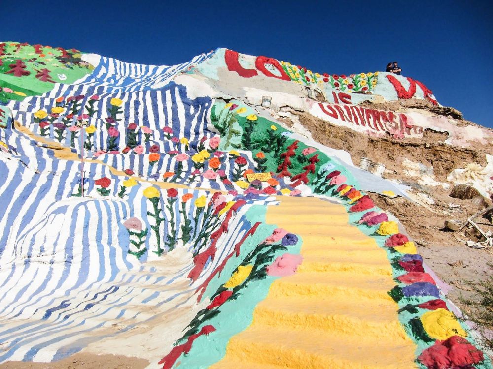 Have You Ever Heard Of Salvation Mountain in California? (4)