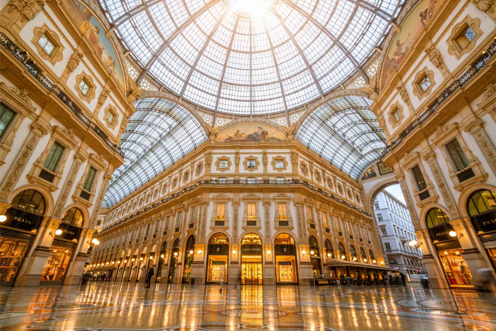 Things to do in Milan Galleria Vittorio Emanuele iI