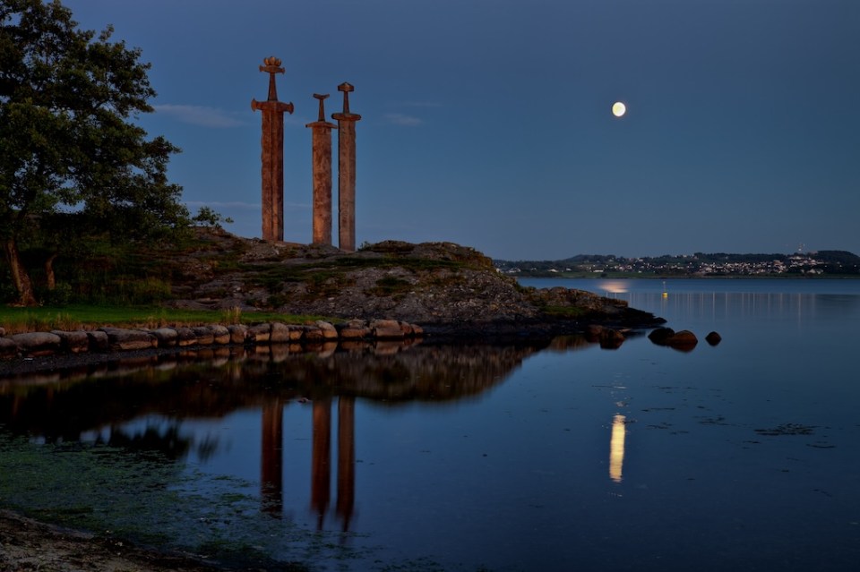 Swords in Rock is a commemorative monument located at the Hafrsfjord fjord, Norway.
