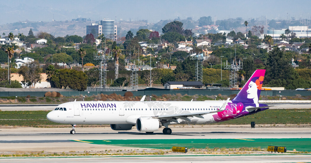 Alaska Airlines Plans to Buy Hawaiian Airlines in $1.9 Billion Deal