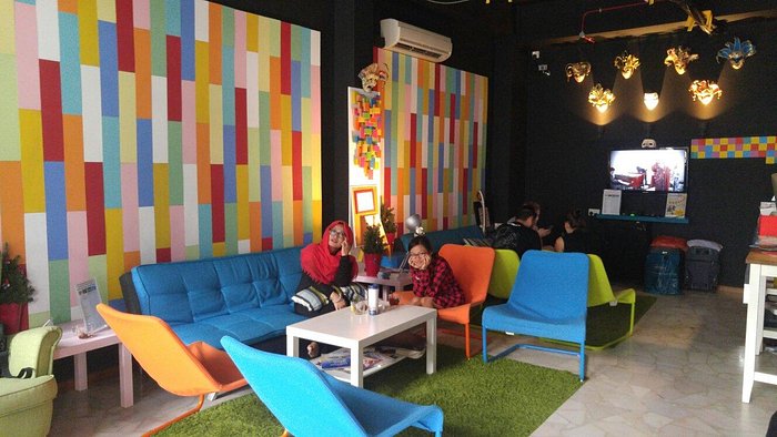 The Bohemian Chic Hostel Singapore