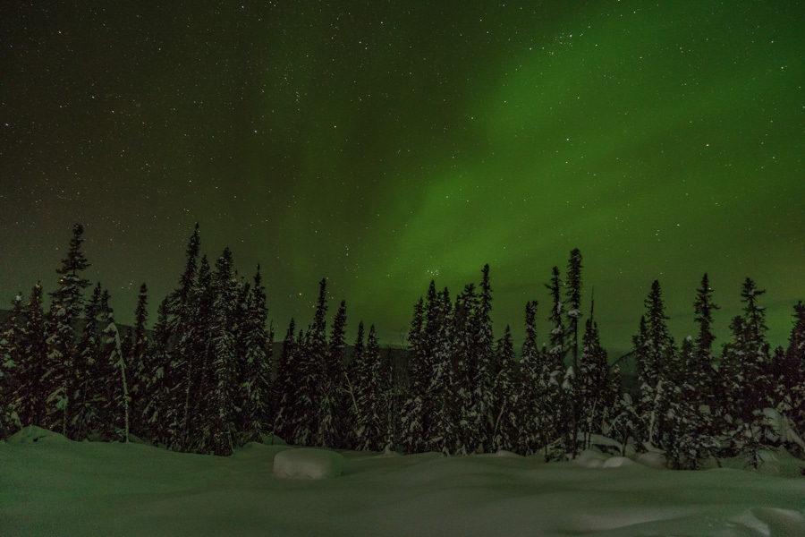 How to Photograph the Northern Lights and Keep Warm Doing It