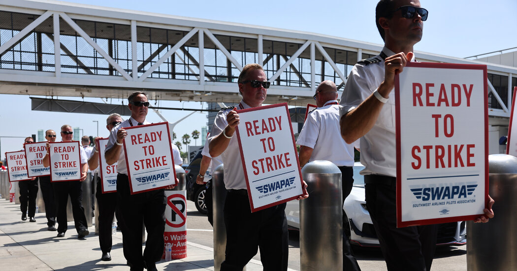 Southwest Airlines Reaches Deal With Pilots Union